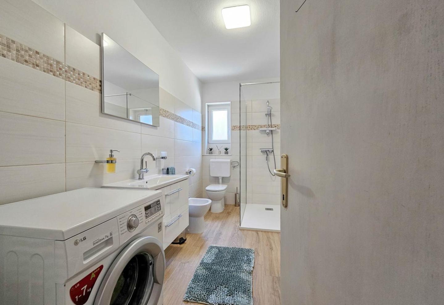 Amelie Lägenhet Novigrad Istria Exteriör bild